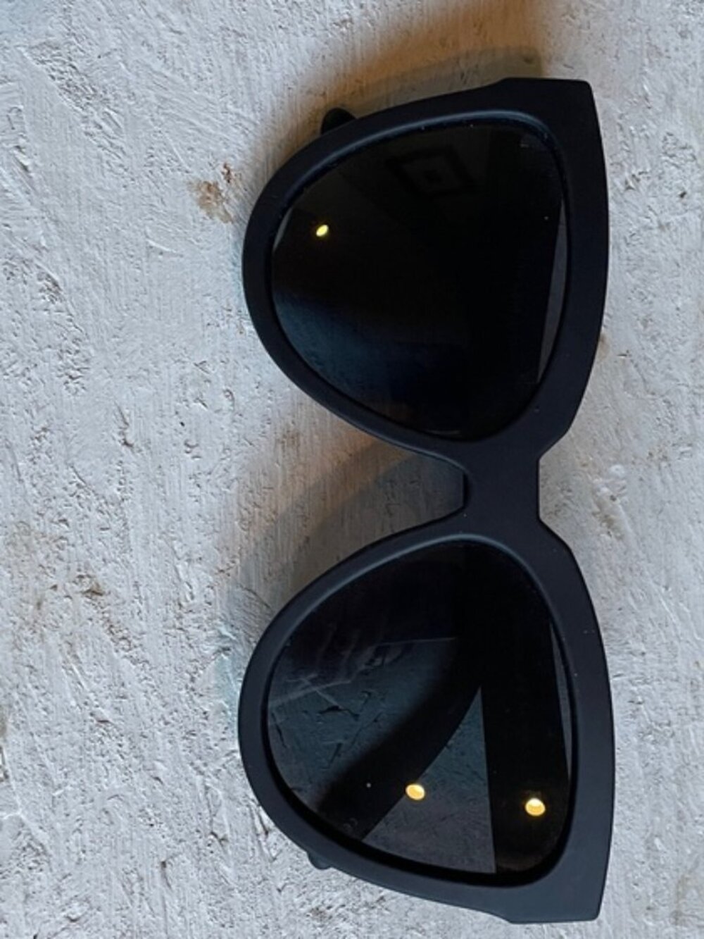 Le Specs Liar Liar Sunglasses